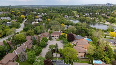 Photo 2 at 151 Calvin Chambers Road, Yorkhill, Vaughan