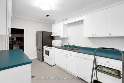 Photo 36 at 151 Calvin Chambers Road, Yorkhill, Vaughan