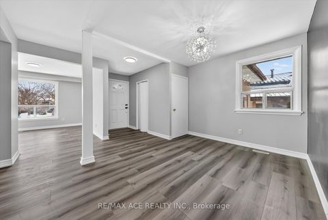 Photo 7 at 5 Forge Drive, Black Creek, Toronto