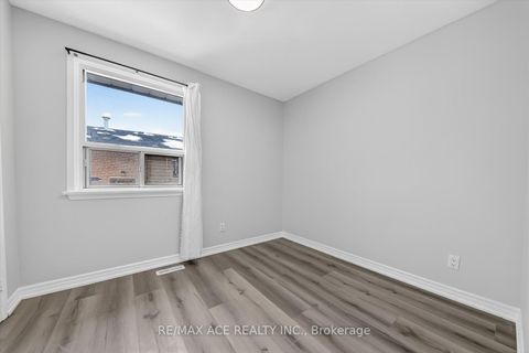 Photo 14 at 5 Forge Drive, Black Creek, Toronto