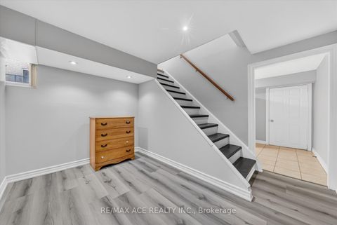 Photo 23 at 5 Forge Drive, Black Creek, Toronto