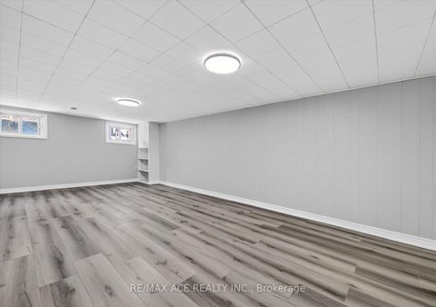 Photo 26 at 5 Forge Drive, Black Creek, Toronto