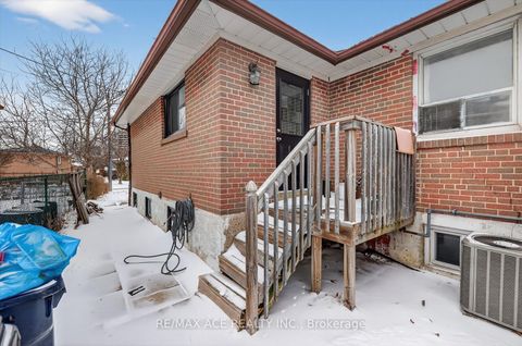 Photo 35 at 5 Forge Drive, Black Creek, Toronto