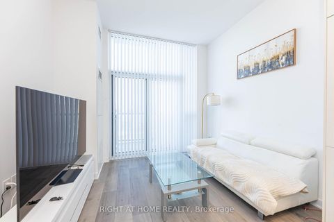 Photo 16 at 212 - 60 Honeycrisp Crescent, Vaughan Corporate Centre, Vaughan