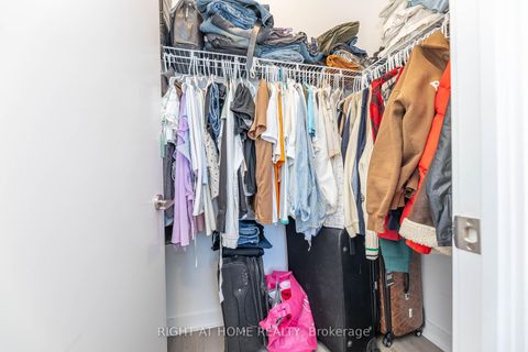 Photo 22 at 212 - 60 Honeycrisp Crescent, Vaughan Corporate Centre, Vaughan