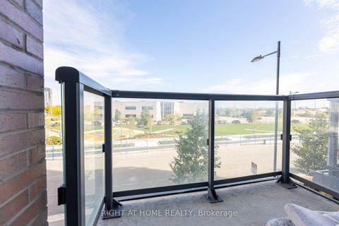 Photo 23 at 212 - 60 Honeycrisp Crescent, Vaughan Corporate Centre, Vaughan