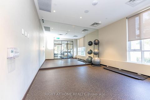 Photo 29 at 212 - 60 Honeycrisp Crescent, Vaughan Corporate Centre, Vaughan