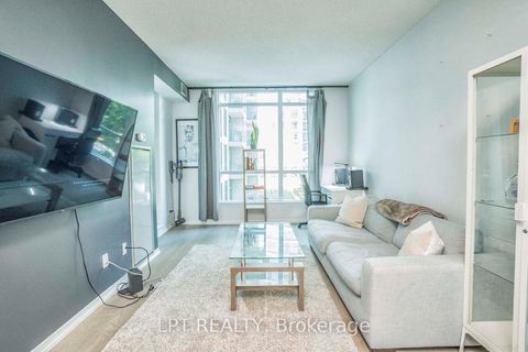 Photo 13 at 217 - 215 Fort York Boulevard, Niagara, Toronto