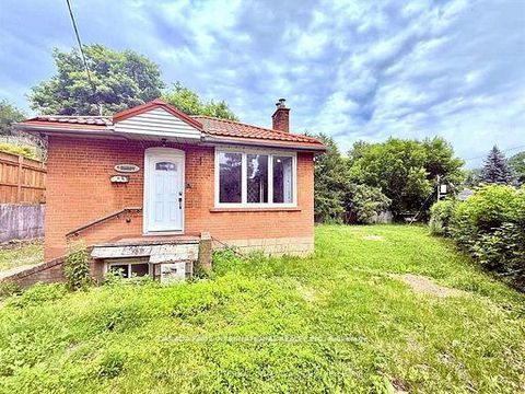 Photo 0 at 1 Lundy Avenue, Lambton Baby Point, Toronto