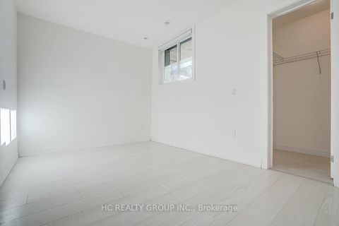 Photo 23 at 31 - 57 Finch Avenue W, Willowdale West, Toronto