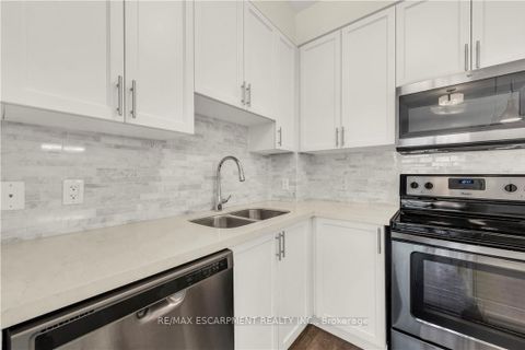 Photo 11 at 520 - 2486 Old Bronte Road, WM Westmount, Oakville