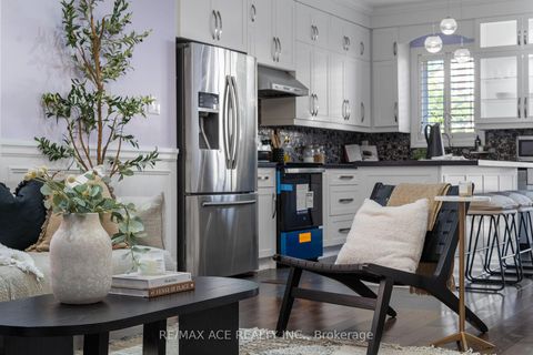 Photo 12 at 71 August Avenue, Oakridge, Toronto