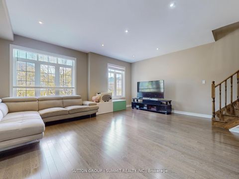 Photo 3 at 3050 EBERLY WOODS Drive, GO Glenorchy, Oakville