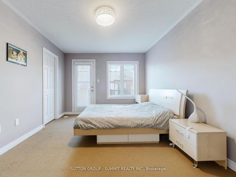 Photo 18 at 3050 EBERLY WOODS Drive, GO Glenorchy, Oakville