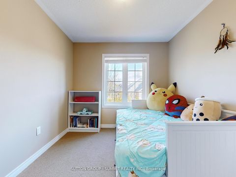 Photo 27 at 3050 EBERLY WOODS Drive, GO Glenorchy, Oakville