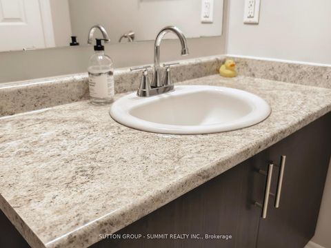 Photo 33 at 3050 EBERLY WOODS Drive, GO Glenorchy, Oakville