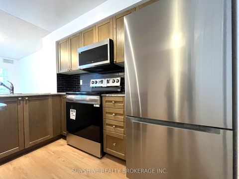 Photo 9 at 3706 - 763 Bay Street, Bay Street Corridor, Toronto