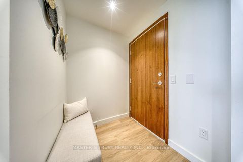 Photo 3 at 4007 - 95 Mcmahon Drive, Bayview Village, Toronto