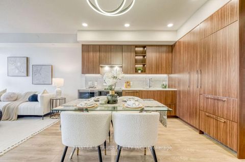 Photo 5 at 4007 - 95 Mcmahon Drive, Bayview Village, Toronto