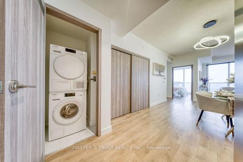 Photo 26 at 4007 - 95 Mcmahon Drive, Bayview Village, Toronto