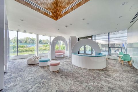 Photo 33 at 4007 - 95 Mcmahon Drive, Bayview Village, Toronto