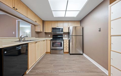 Photo 9 at 102 - 101 Subway Crescent, City Centre West, Toronto