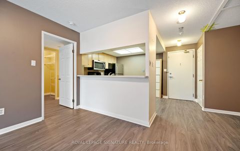 Photo 11 at 102 - 101 Subway Crescent, City Centre West, Toronto