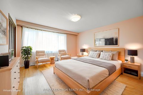 Photo 9 at 69 Elm Avenue, Langstaff, Richmond Hill