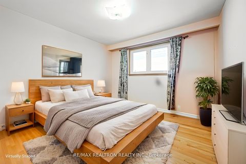 Photo 10 at 69 Elm Avenue, Langstaff, Richmond Hill