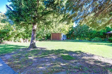 Photo 18 at 69 Elm Avenue, Langstaff, Richmond Hill