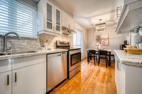 Photo 20 at 79 Scenic Mill Way, Windfields, Toronto