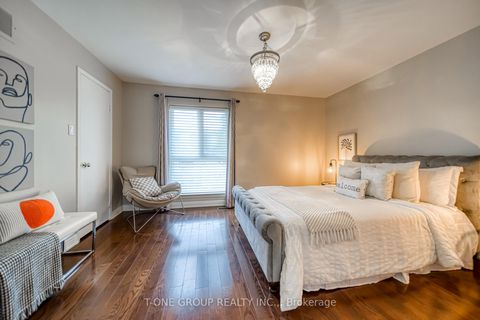 Photo 23 at 79 Scenic Mill Way, Windfields, Toronto