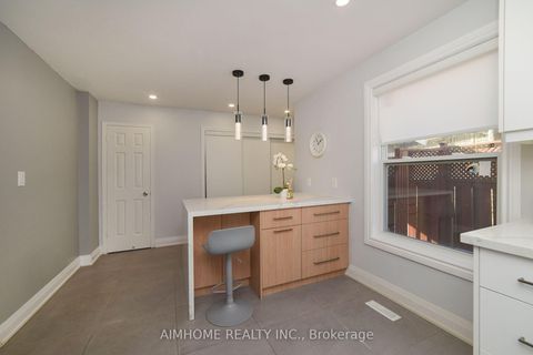 Photo 12 at 28 Longbow Square, Steeles, Toronto