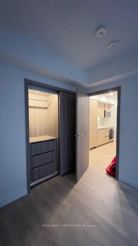 Photo 8 at 1008 - 38 Widmer Street E, Waterfront Communities C1, Toronto