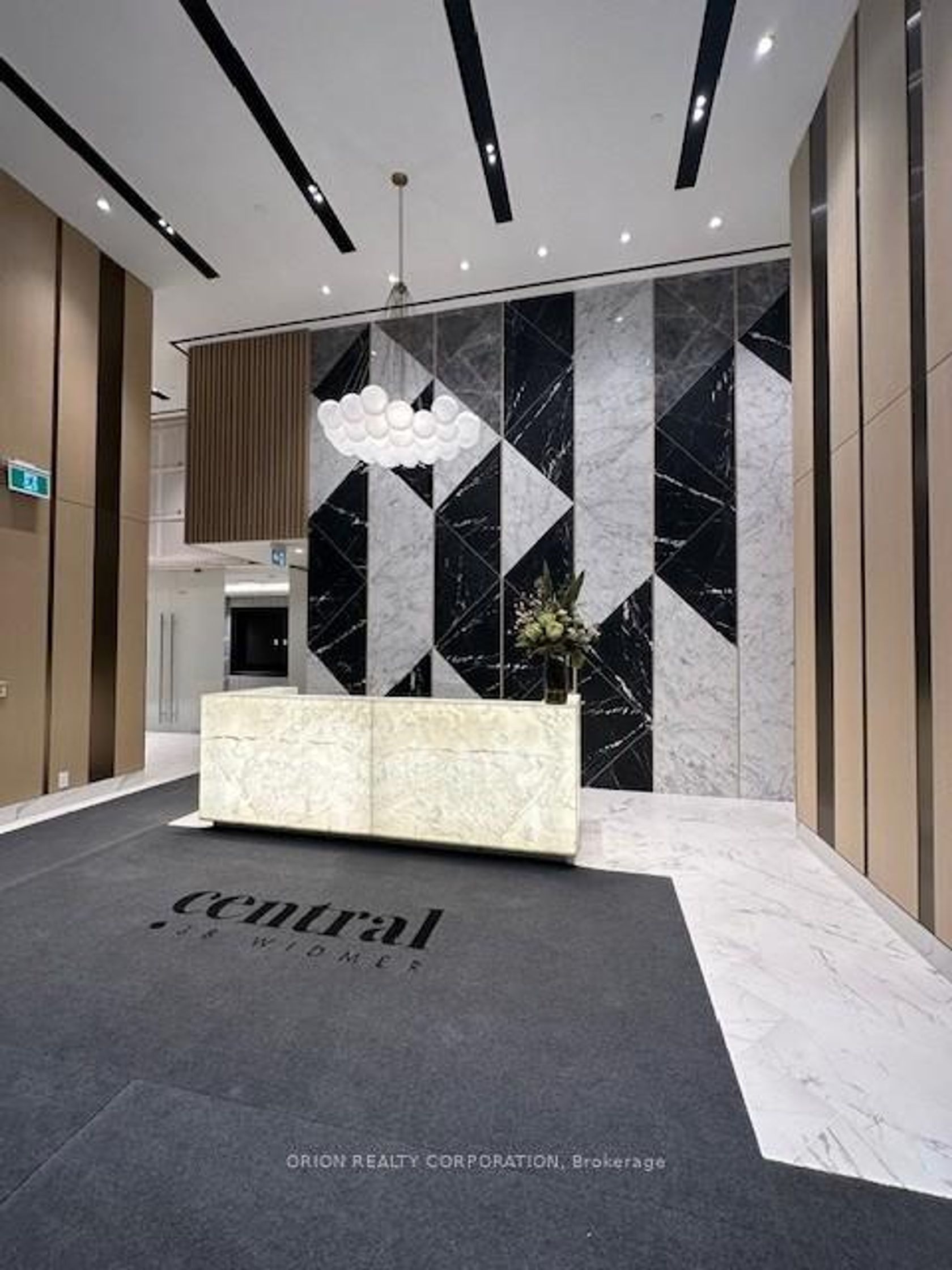 1008 - 38 Widmer Street E, Waterfront Communities C1, Toronto 