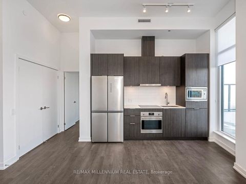 Photo 15 at 906 - 8 Olympic Garden Drive, Newtonbrook East, Toronto