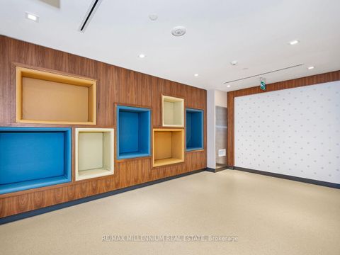 Photo 32 at 906 - 8 Olympic Garden Drive, Newtonbrook East, Toronto