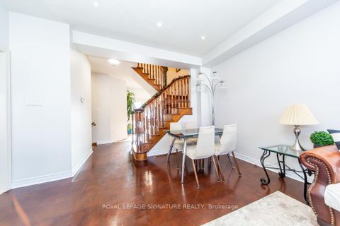 Photo 11 at 40 Tuscana Boulevard, Patterson, Vaughan
