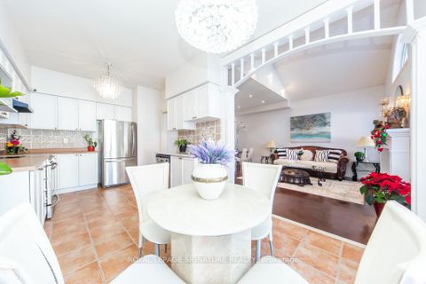 Photo 14 at 40 Tuscana Boulevard, Patterson, Vaughan