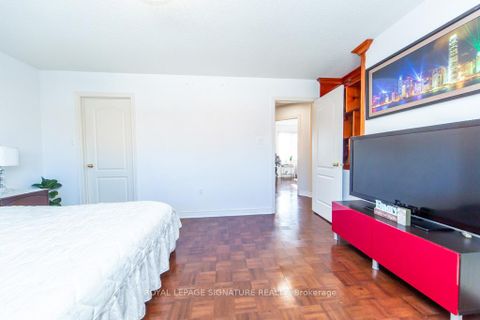 Photo 25 at 40 Tuscana Boulevard, Patterson, Vaughan