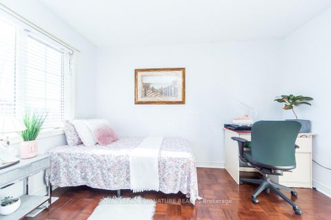 Photo 31 at 40 Tuscana Boulevard, Patterson, Vaughan