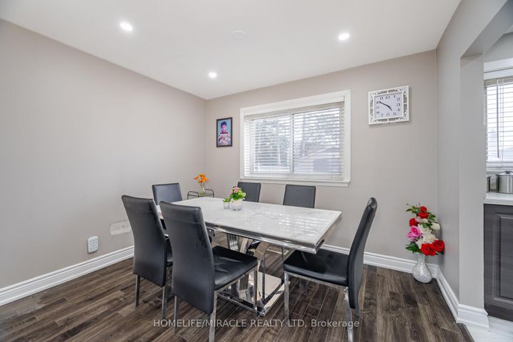Photo 12 at 345 Silverstone Drive, Clairville, Toronto