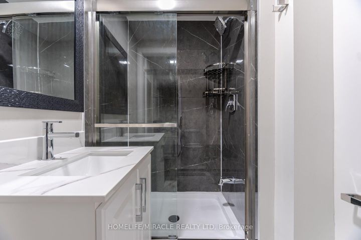 Photo 27 at 345 Silverstone Drive, Clairville, Toronto