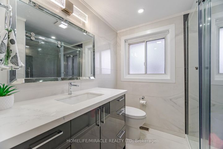 Photo 34 at 345 Silverstone Drive, Clairville, Toronto