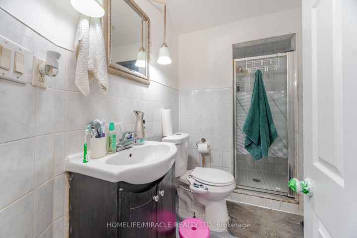 Photo 45 at 345 Silverstone Drive, Clairville, Toronto