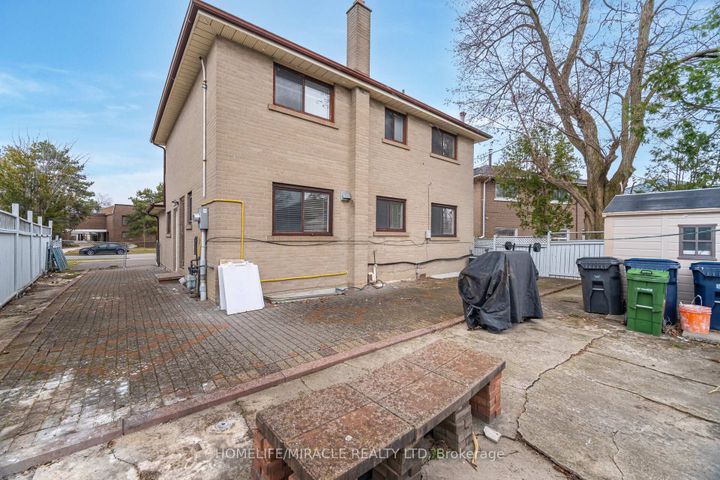 Photo 49 at 345 Silverstone Drive, Clairville, Toronto
