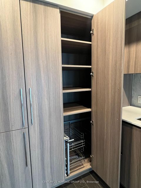 Photo 10 at 2210 - 19 Bathurst Street, Waterfront Communities C1, Toronto