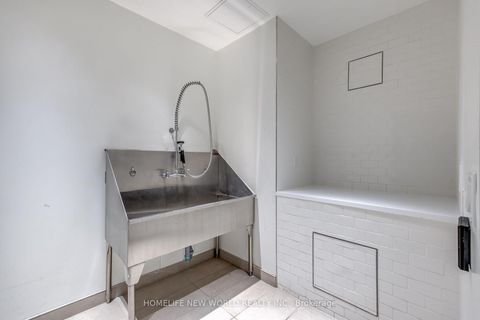 Photo 33 at 1107 - 10 Deerlick Court, Donalda, Toronto