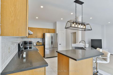 Photo 13 at 9 Longwood Avenue, Oak Ridges, Richmond Hill