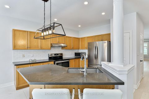 Photo 14 at 9 Longwood Avenue, Oak Ridges, Richmond Hill